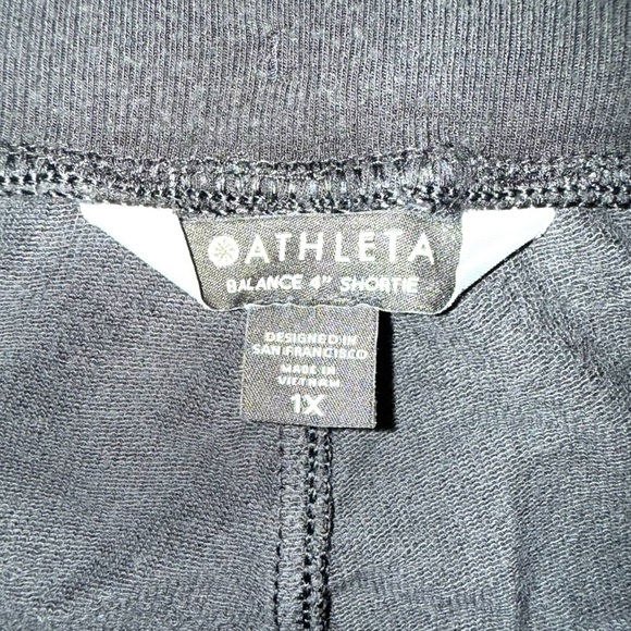 ATHLETA Balance 4” Shortie Shorts - Black Women’s 1X - Picture 4 of 11
